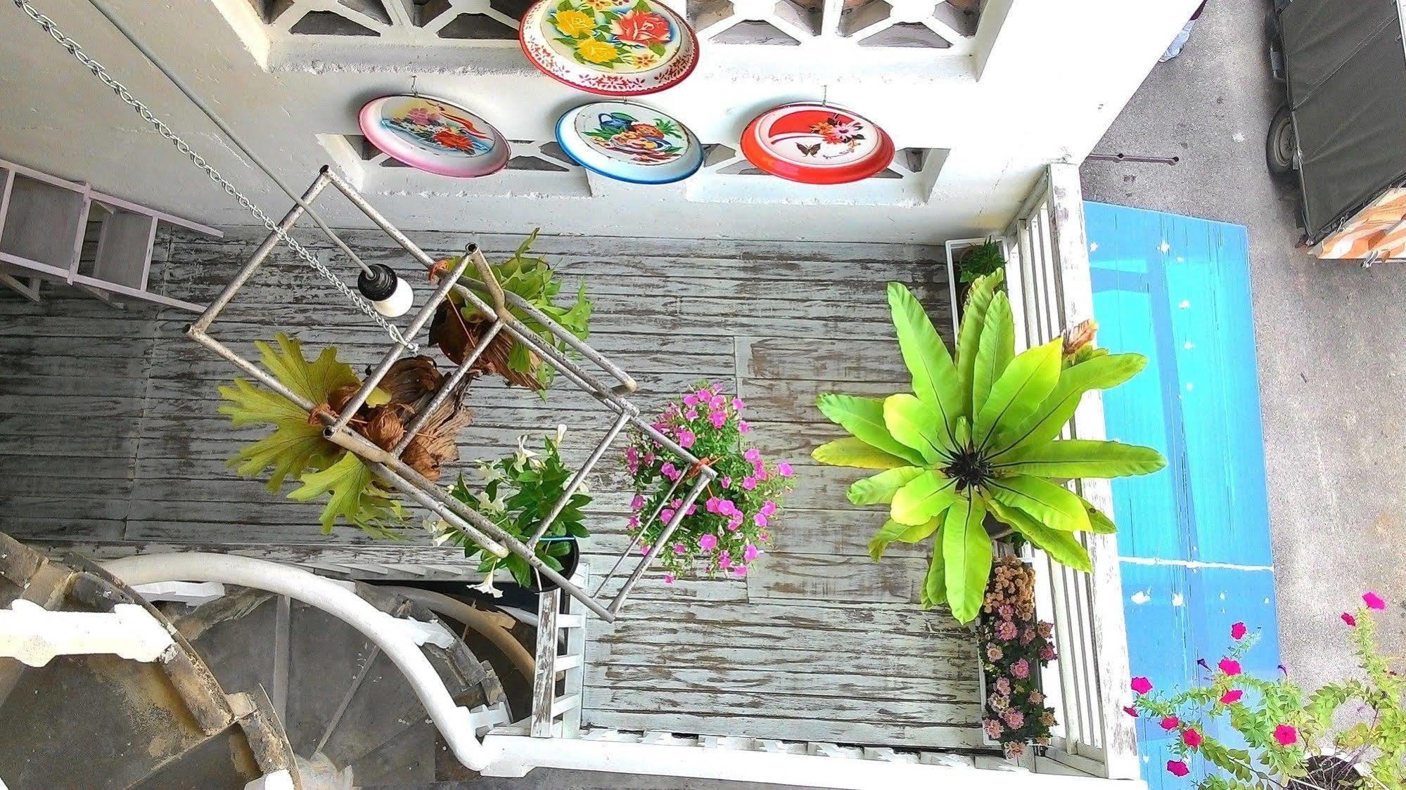 Apartament The Loft @ 13 Hibiscus Melaka Zewnętrze zdjęcie